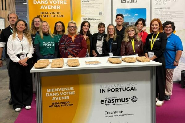 LS25 SPEE25 PHOTOS-Groupe d00db7ec-dbaf-46f5-a2f1-dbf29fb80dca LS25 SPEE25 PHOTOS-Groupe d00db7ec-dbaf-46f5-a2f1-dbf29fb80dca